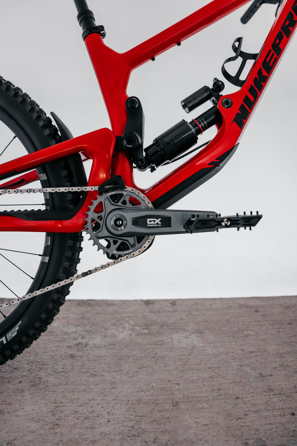 Nukeproof Giga Carbon (297-konfiguration).