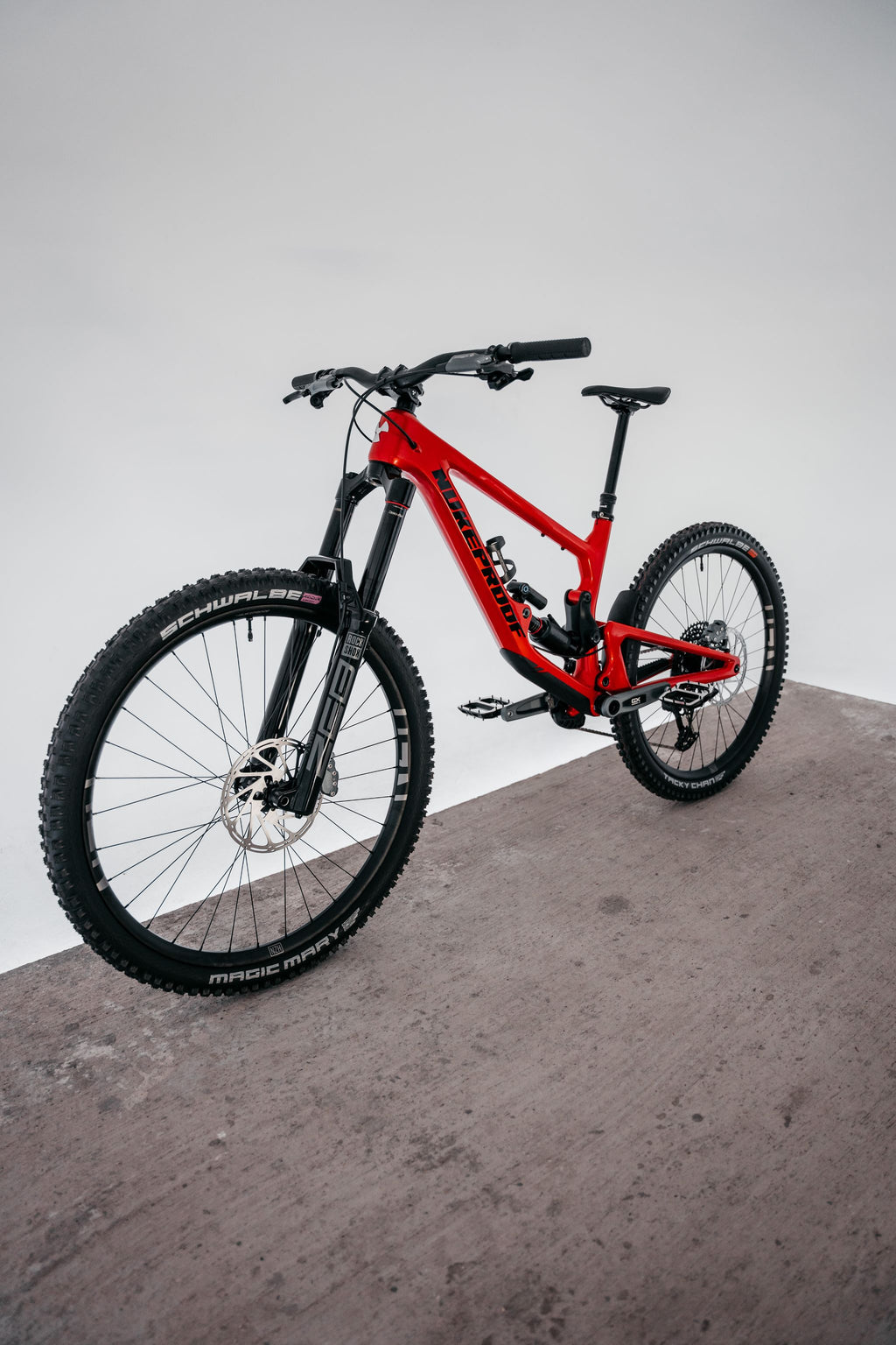 Nukeproof Giga Carbon (297-konfiguration).